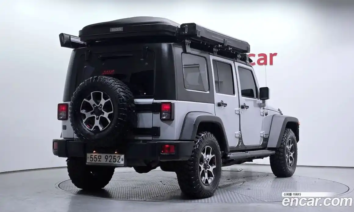 Jeep Wrangler 2010 2.8 Автомат в Москве № 232739, фото 14