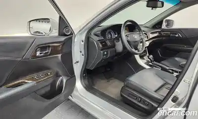 Honda Accord 2015 2.4 Автомат в Москве № 232920, миниатюра 10