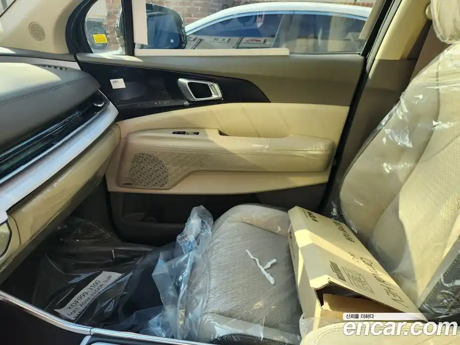 Kia Canival 2026 3.5 Автомат в Москве № 247881, фото 17