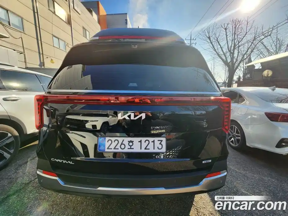 Kia Canival 2026 3.5 Автомат в Москве № 247881, фото 4
