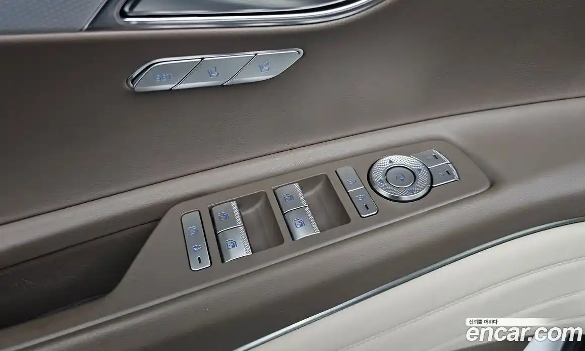 Genesis GV80 2021 2.5 Автомат в Москве № 24859, фото 13