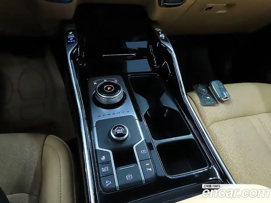 Kia Sorento 2023 1.6 Автомат в Москве № 249938, фото 11