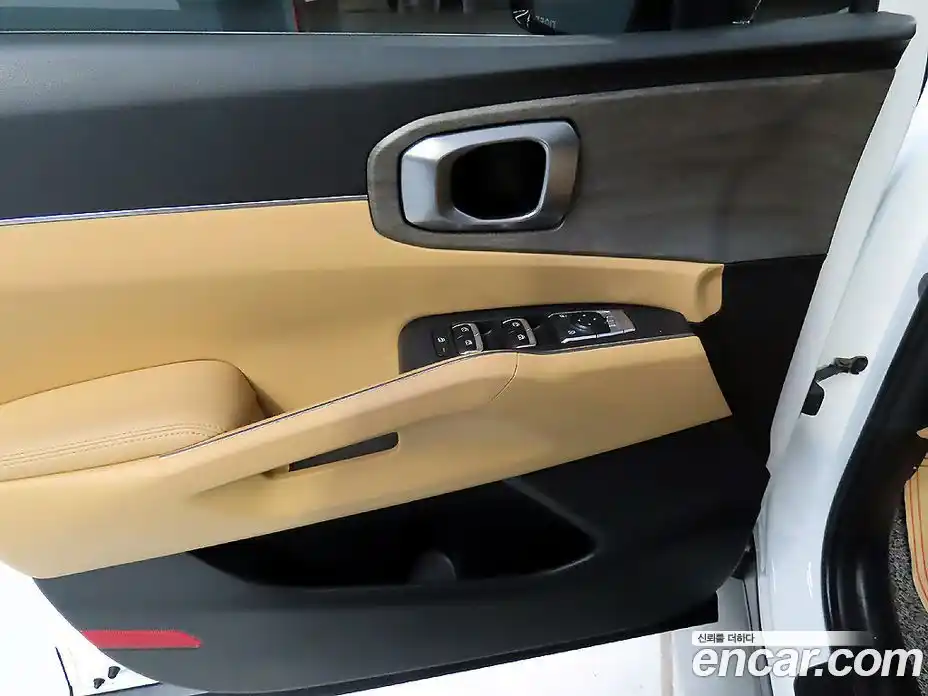 Kia Sorento 2023 1.6 Автомат в Москве № 249938, фото 12