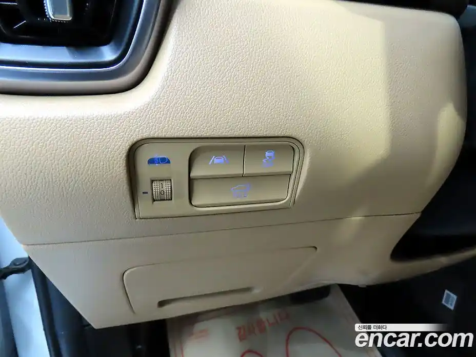 Kia Sorento 2023 1.6 Автомат в Москве № 249938, фото 13