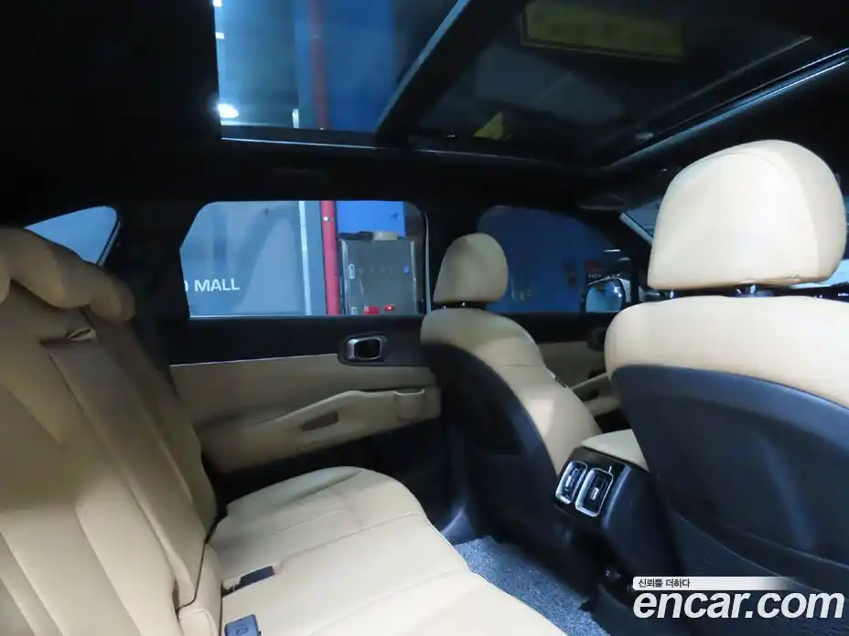 Kia Sorento 2023 1.6 Автомат в Москве № 249938, фото 15