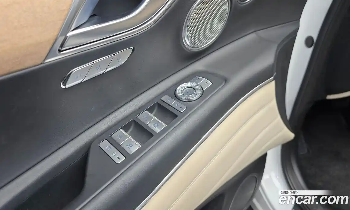 Genesis GV80 2020 3.0 Автомат в Москве № 25328, фото 14