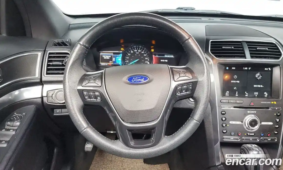 Ford Explorer 2018 2.3 Автомат в Москве № 255601, фото 1