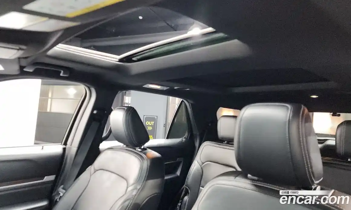 Ford Explorer 2018 2.3 Автомат в Москве № 255601, фото 11