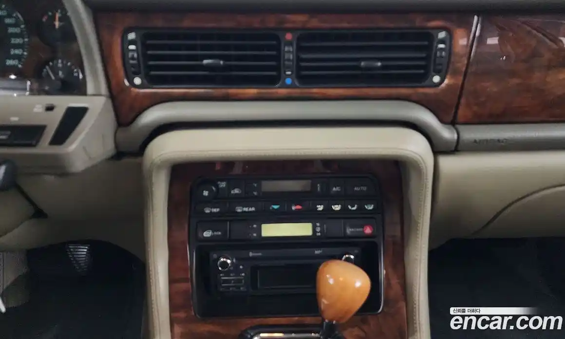 Jaguar XJ-6 1996 3.2 Автомат в Москве № 255984, фото 16