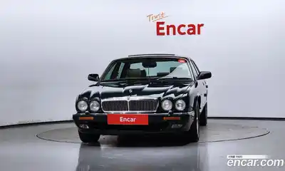 Jaguar XJ-6 1996 3.2 Автомат в Москве № 255984, миниатюра 3