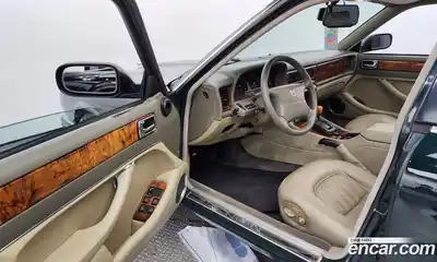 Jaguar XJ-6 1996 3.2 Автомат в Москве № 255984, миниатюра 10