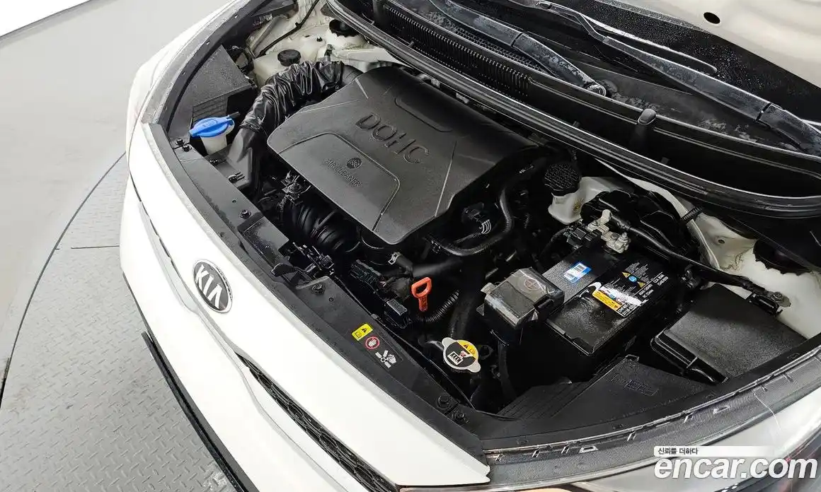 Kia Morning 2018 1.0 Автомат в Москве № 257564, фото 11