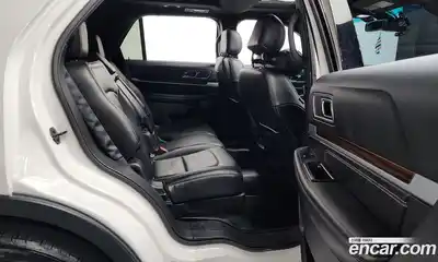 Ford Explorer 2017 3.5 Автомат в Москве № 257809, миниатюра 12