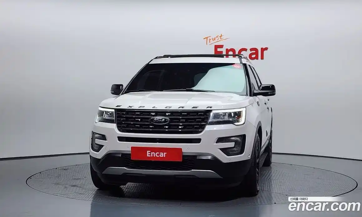 Ford Explorer 2017 3.5 Автомат в Москве № 257809, фото 3