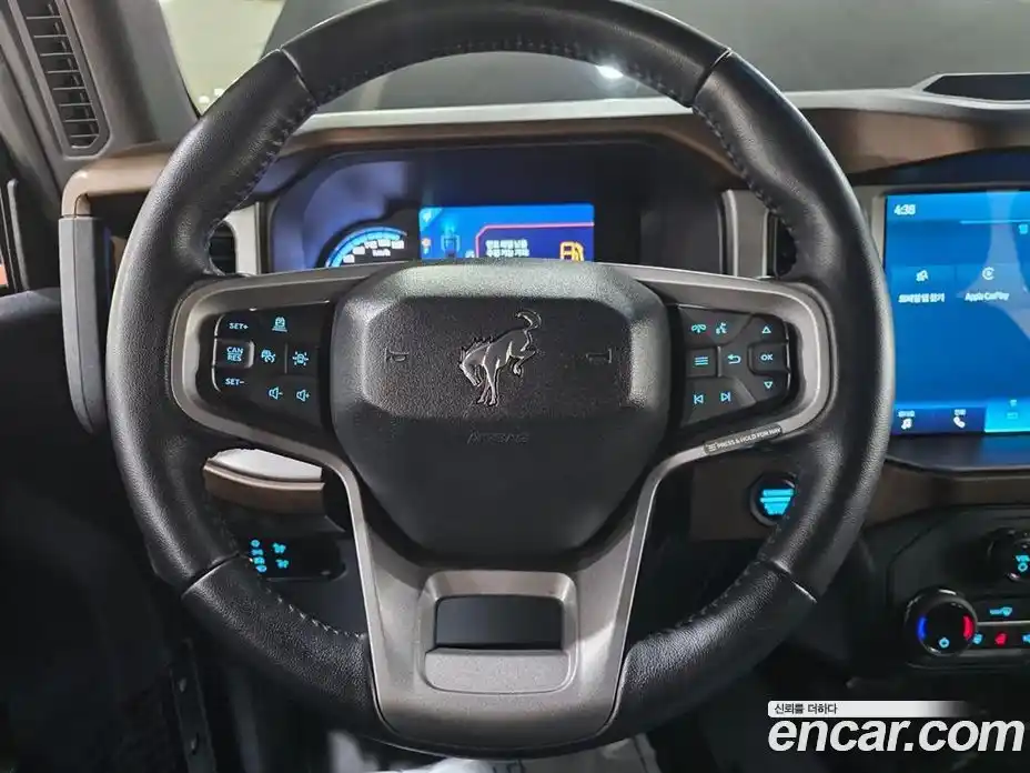 Ford Bronco 2023 2.7 Автомат в Москве № 259100, фото 7