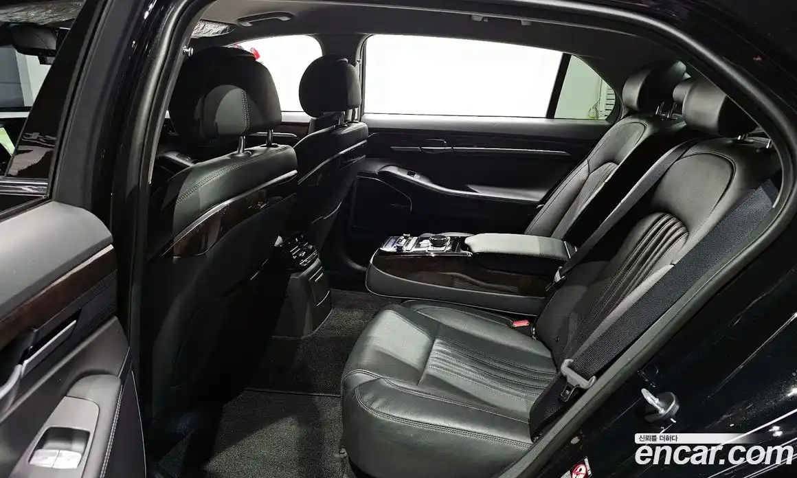 Genesis EQ900 2016 3.8 Автомат в Москве № 26340, фото 15