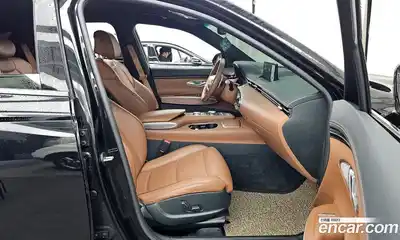 Genesis GV70 2022 2.5 Автомат в Москве № 26717, миниатюра 11