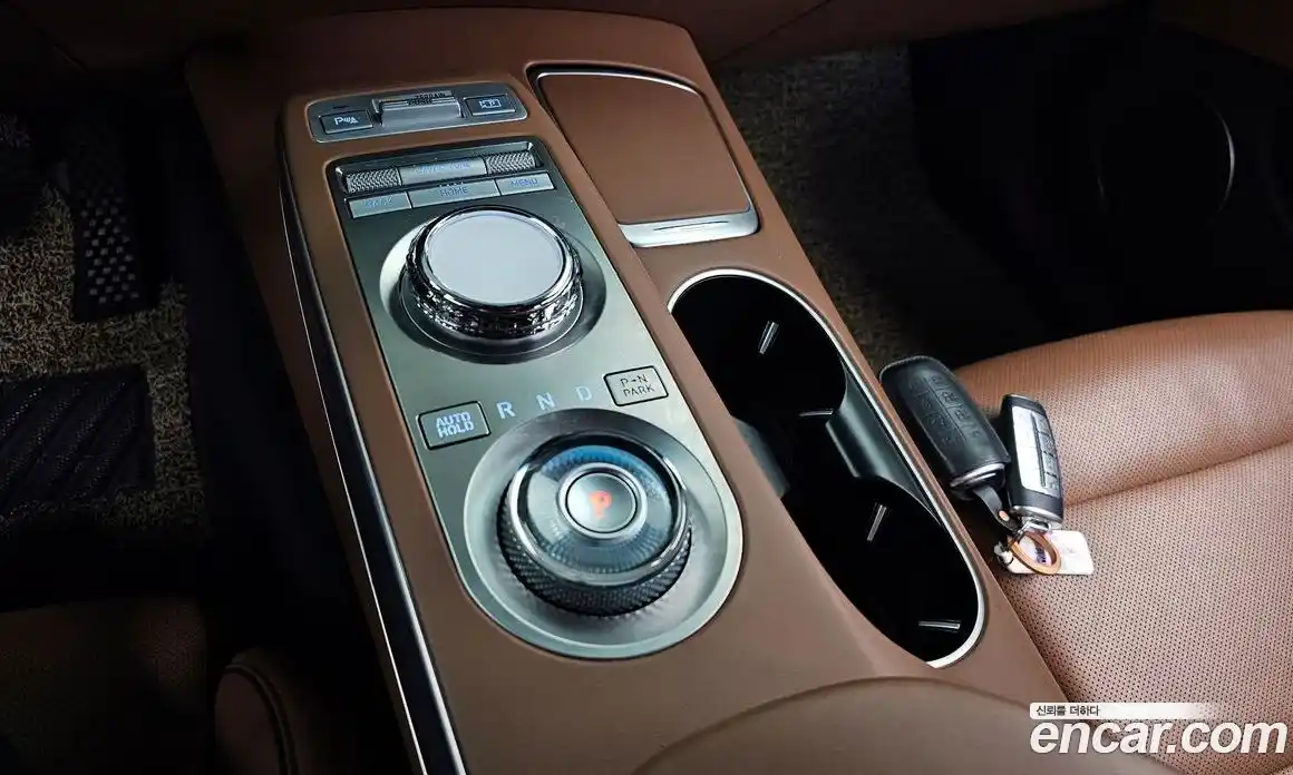 Genesis GV70 2022 2.5 Автомат в Москве № 26717, фото 9