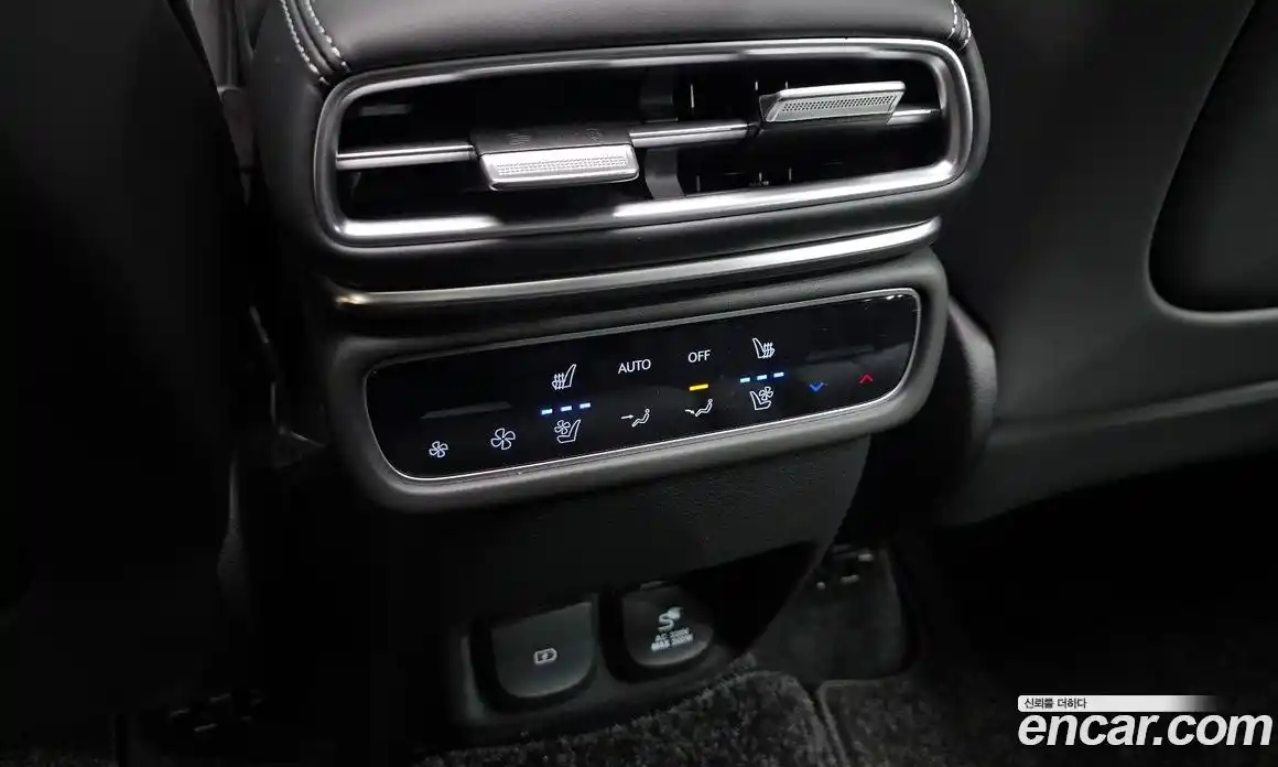 Genesis GV80 2024 2.5 Автомат в Москве № 26857, фото 19