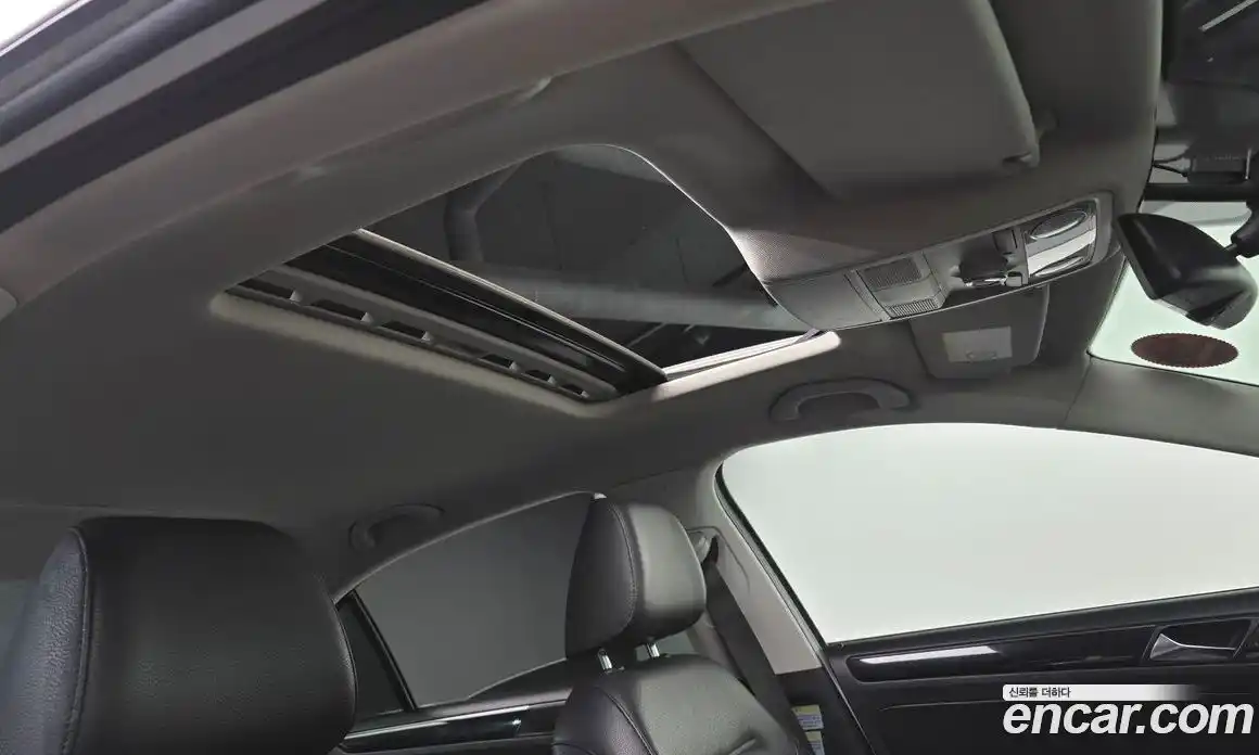 Volkswagen Jetta 2015 2.0 Автомат в Москве № 277545, фото 17