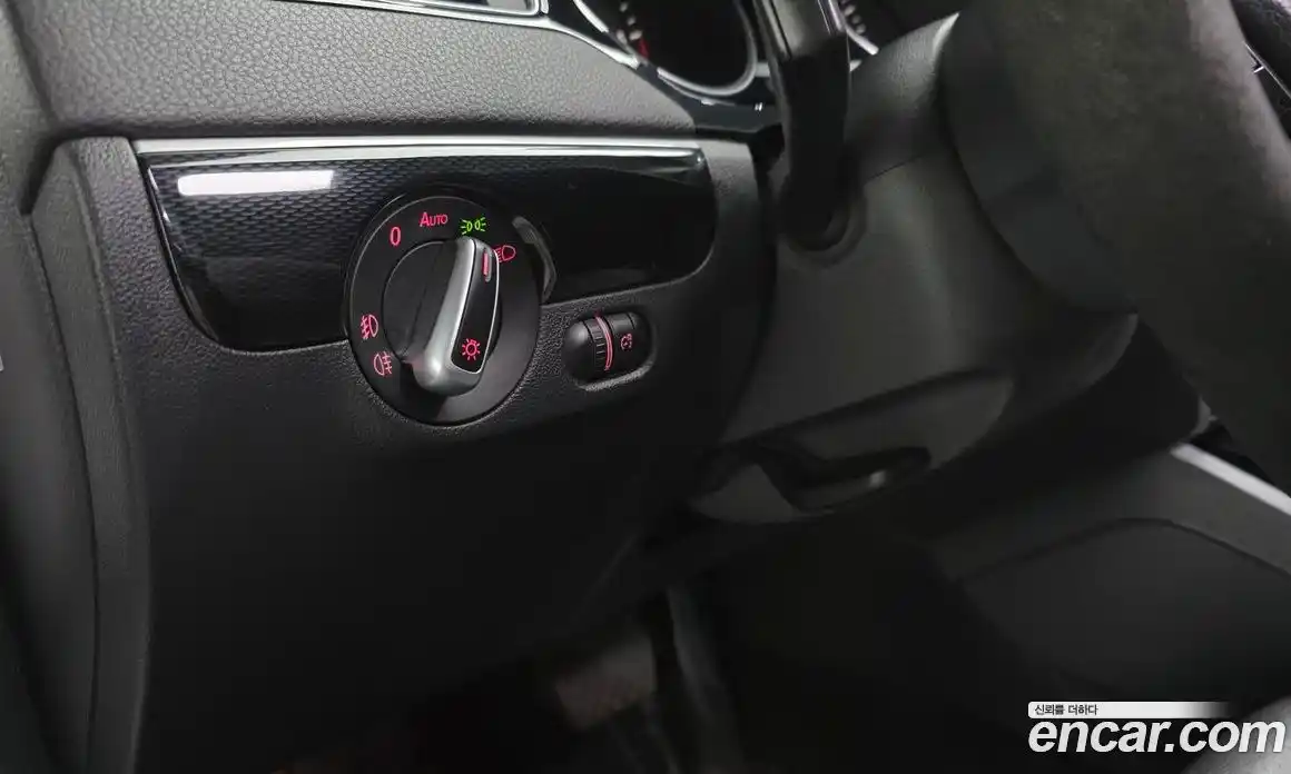 Volkswagen Jetta 2015 2.0 Автомат в Москве № 277545, фото 18