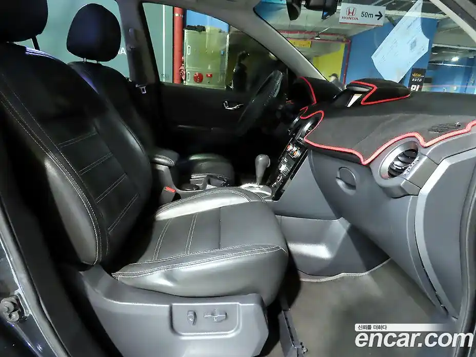 Renault QM5 2013 2.0 Автомат в Москве № 277983, фото 11