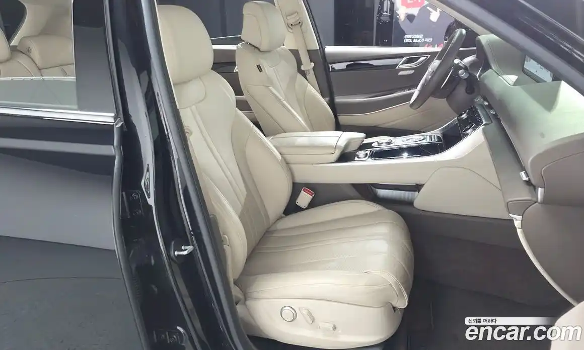 Genesis GV80 2022 2.5 Автомат в Москве № 27889, фото 17