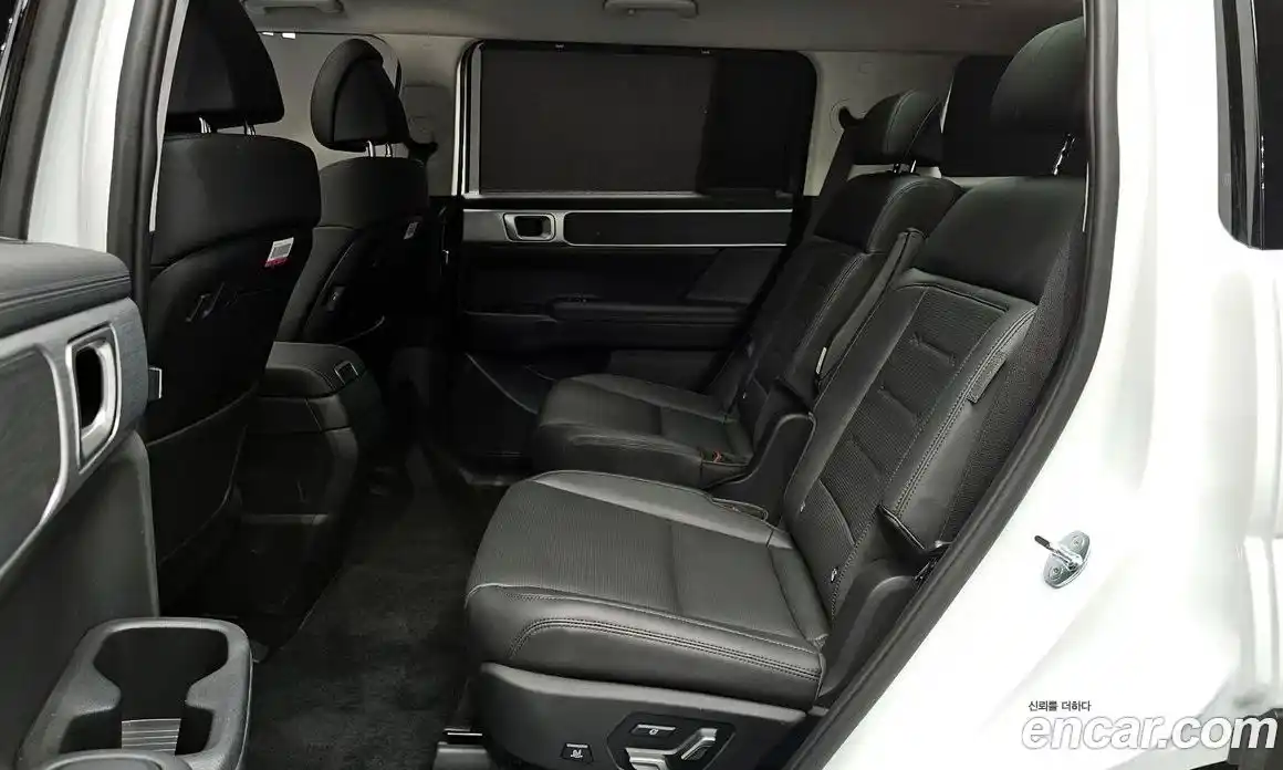 Hyundai Santa Fe 2024 1.6 Автомат в Москве № 280750, фото 12