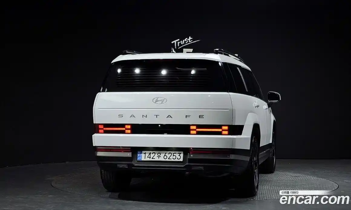 Hyundai Santa Fe 2024 1.6 Автомат в Москве № 280750, фото 4