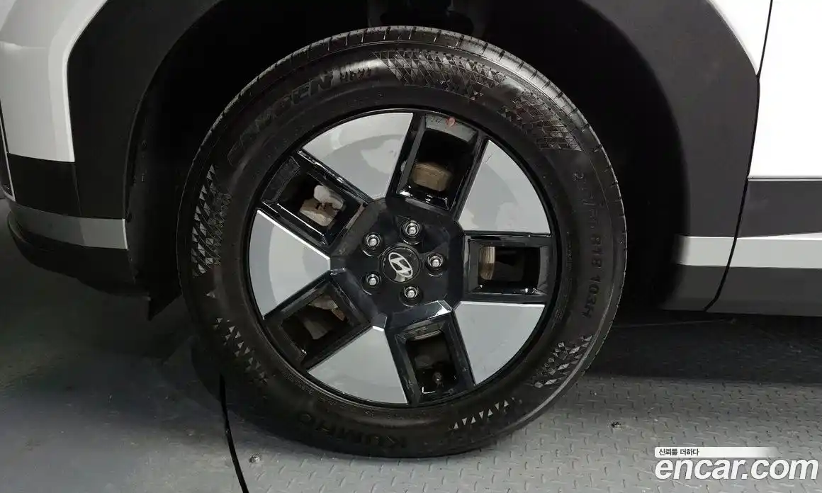 Hyundai Santa Fe 2024 1.6 Автомат в Москве № 280750, фото 5