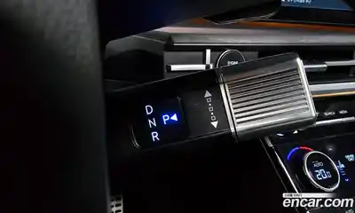 Hyundai Santa Fe 2024 1.6 Автомат в Москве № 280750, миниатюра 9