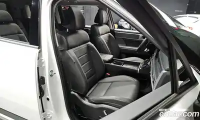 Hyundai Santa Fe 2024 1.6 Автомат в Москве № 280750, миниатюра 10
