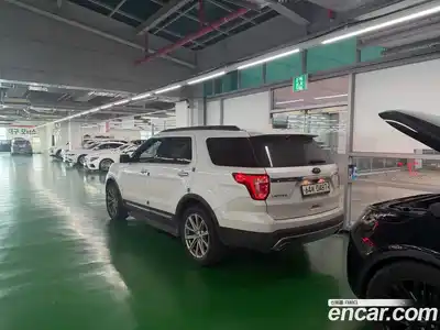 Ford Explorer 2016 2.3 Автомат в Москве № 281525, миниатюра 3