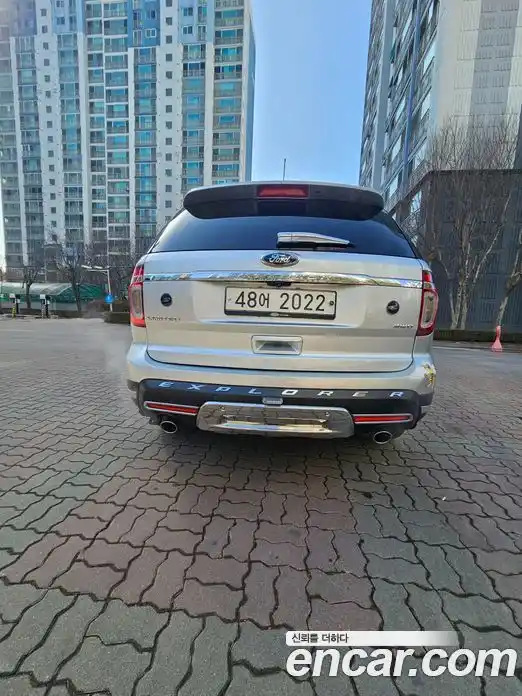 Ford Explorer 2013 3.5 Автомат в Москве № 282245, фото 15