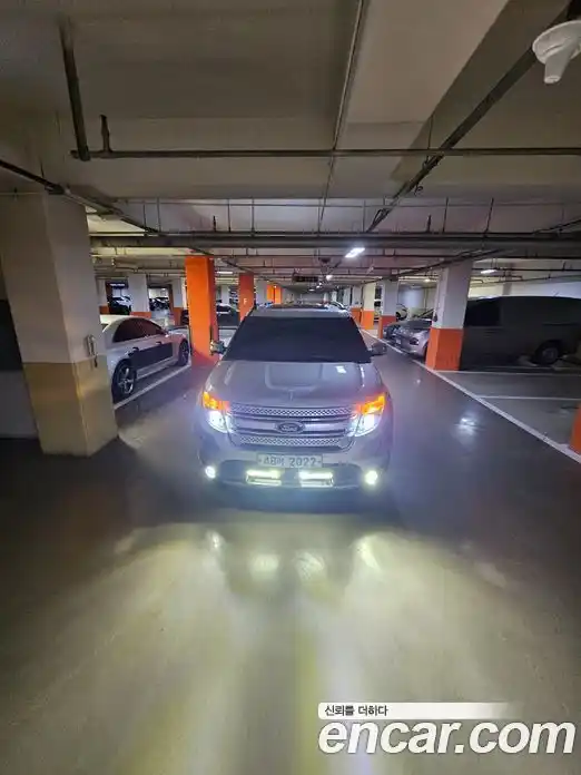 Ford Explorer 2013 3.5 Автомат в Москве № 282245, фото 18