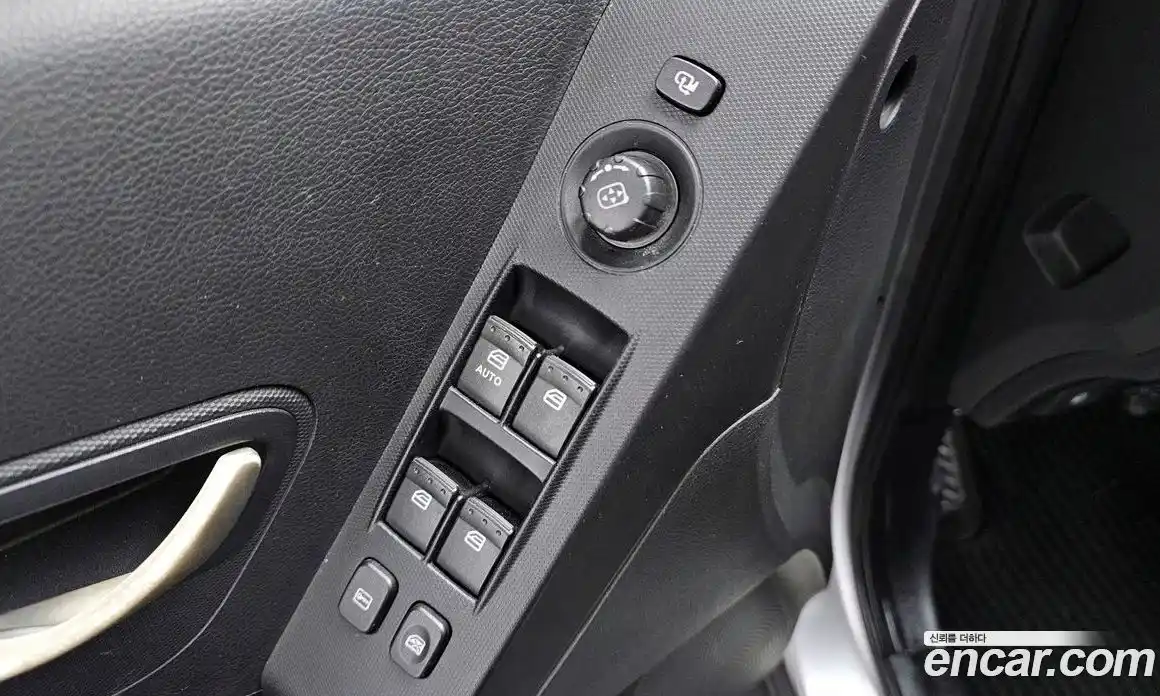 SsangYong Korando 2012 2.0 Автомат в Москве № 28747, фото 19