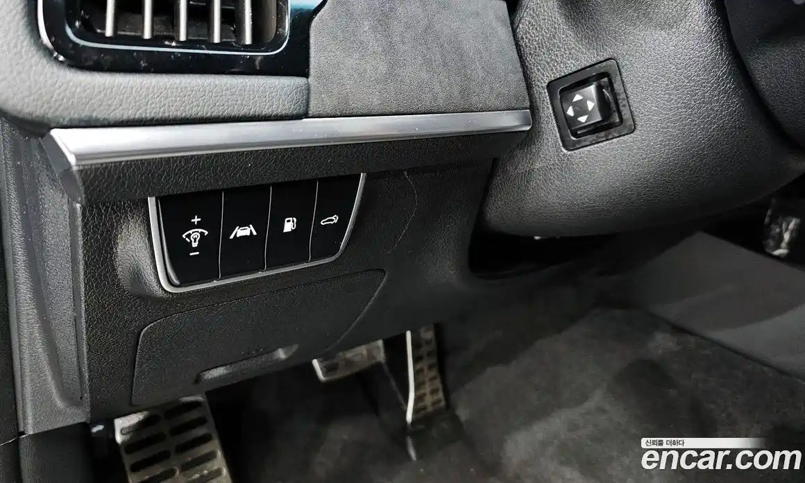 Kia Stinger 2023 3.3 Автомат в Москве № 288204, фото 20