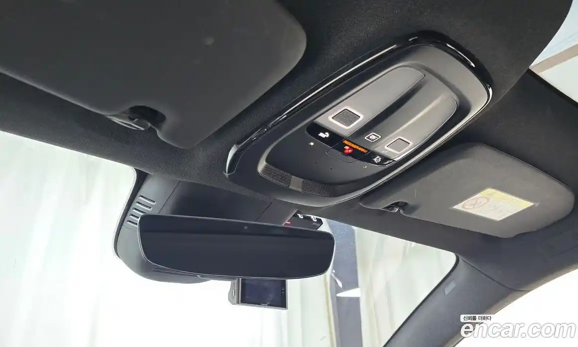 Volvo C40 2023 0.2 Автомат в Москве № 293807, фото 20