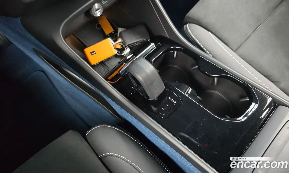 Volvo C40 2023 0.2 Автомат в Москве № 293807, фото 7