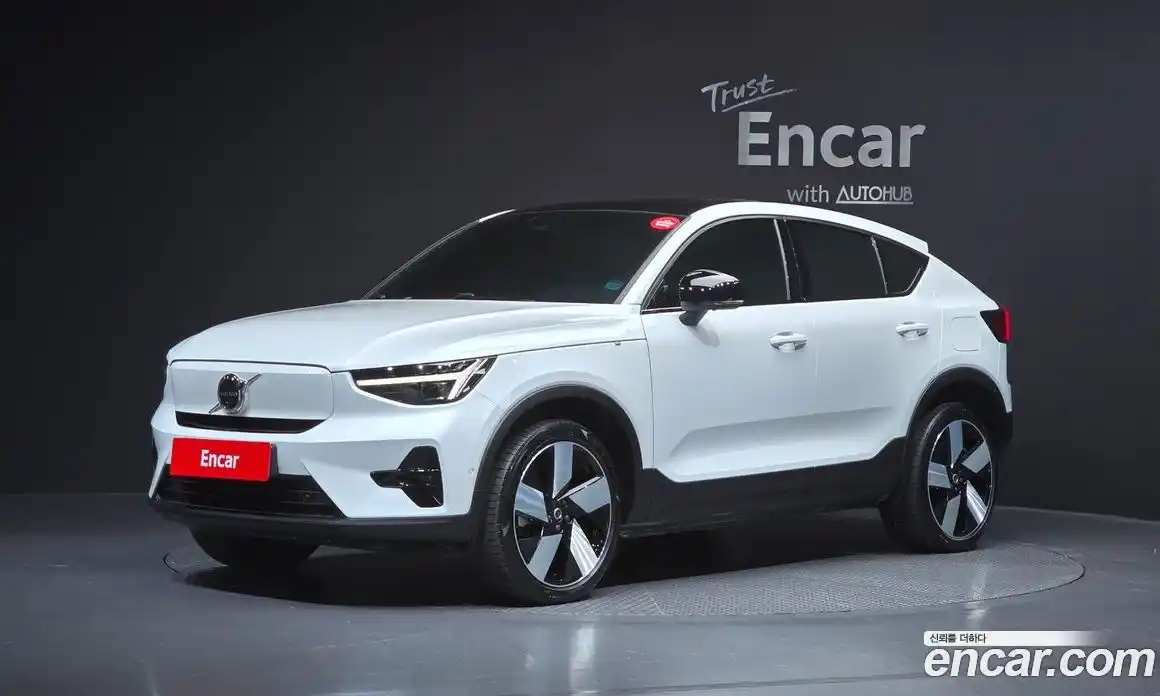 Volvo C40 2023 0.2 Автомат в Москве № 293807, фото 10