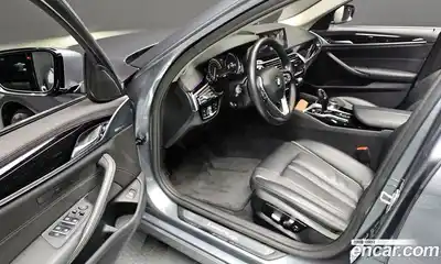 BMW 5-Series 2018 2.0 Автомат в Москве № 304756, миниатюра 9
