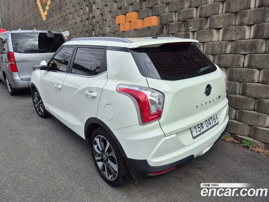 SsangYong TIBOLI 2016 1.6 Автомат в Москве № 310830, фото 4