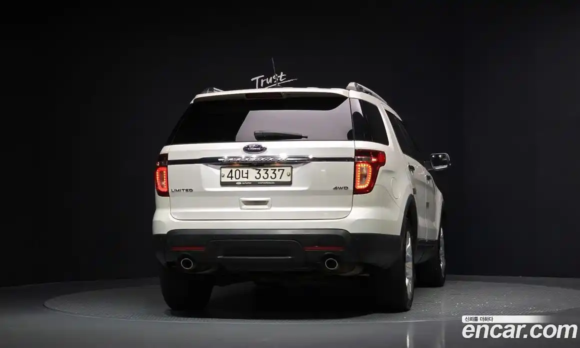 Ford Explorer 2014 3.5 Автомат в Москве № 313717, фото 13