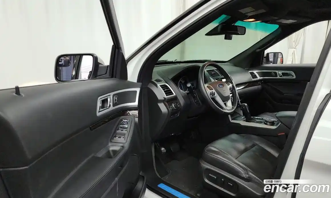 Ford Explorer 2014 3.5 Автомат в Москве № 313717, фото 19