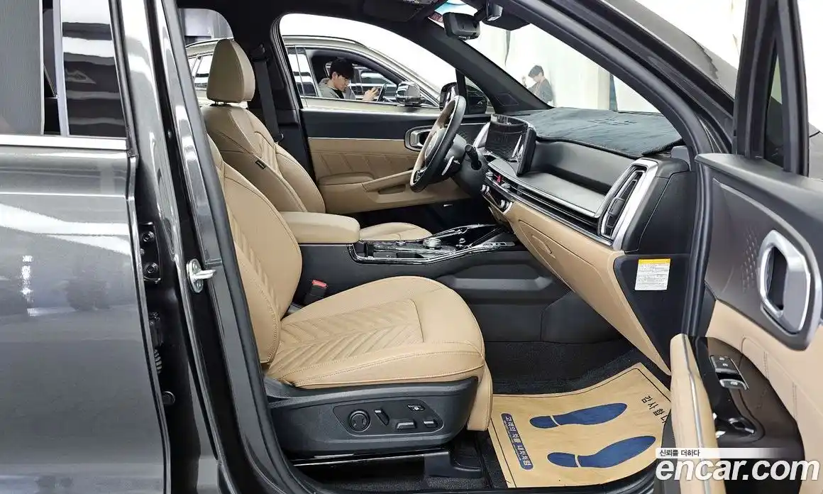 Kia Sorento 2024 1.6 Автомат в Москве № 321099, фото 10