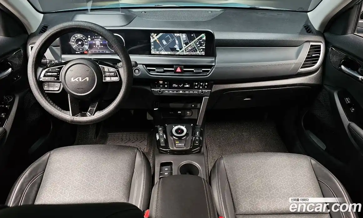 Kia Seltos 2024 1.6 Автомат в Москве № 321884, фото 9