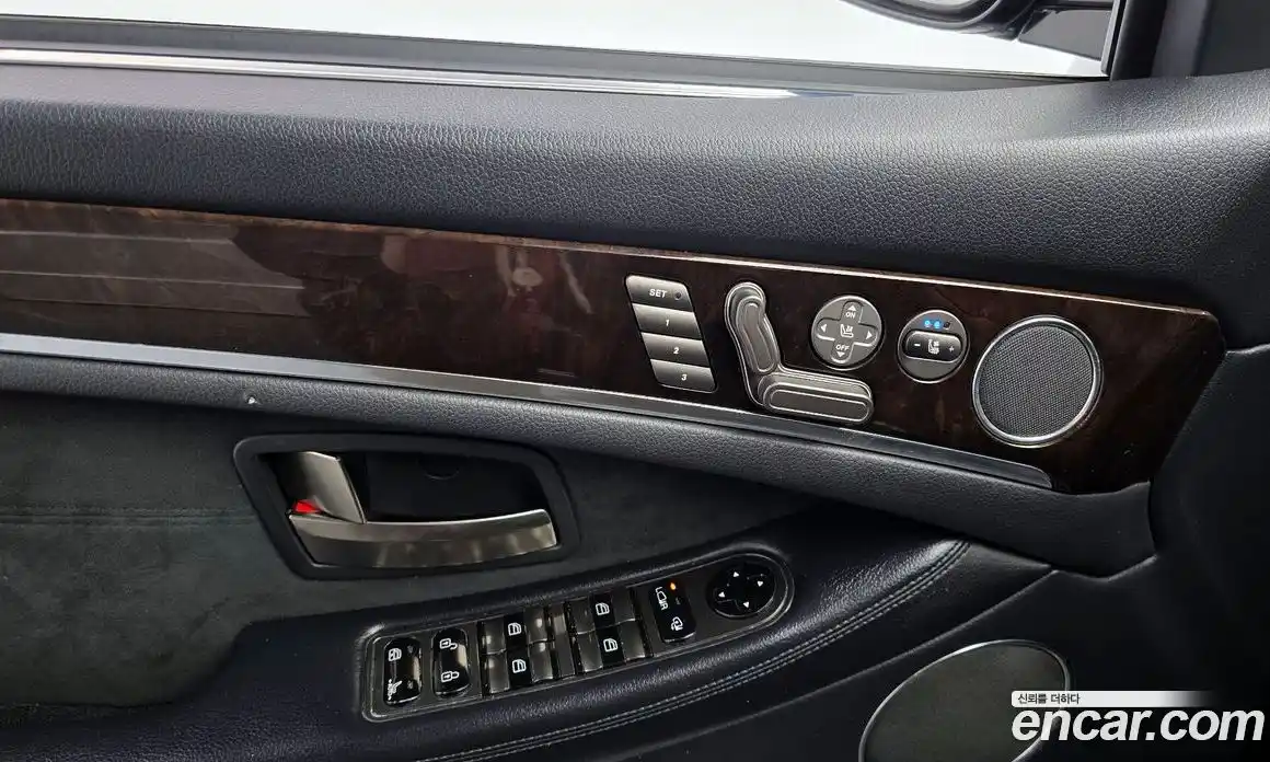 SsangYong Chairman 2013 3.2 Автомат в Москве № 32884, фото 10