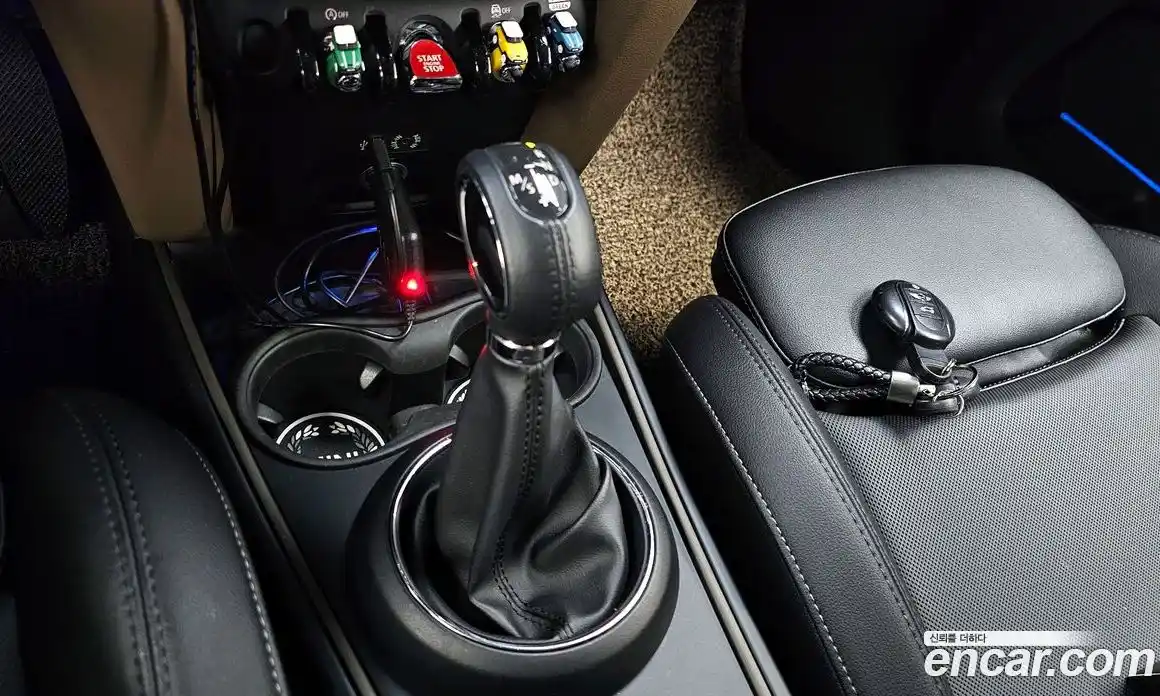 Mini Countryman 2018 2.0 Автомат в Москве № 328991, фото 15