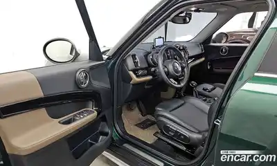 Mini Countryman 2018 2.0 Автомат в Москве № 328991, миниатюра 2