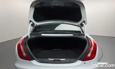 Jaguar XJ 2014 3.0 Автомат в Москве № 331540, миниатюра 4